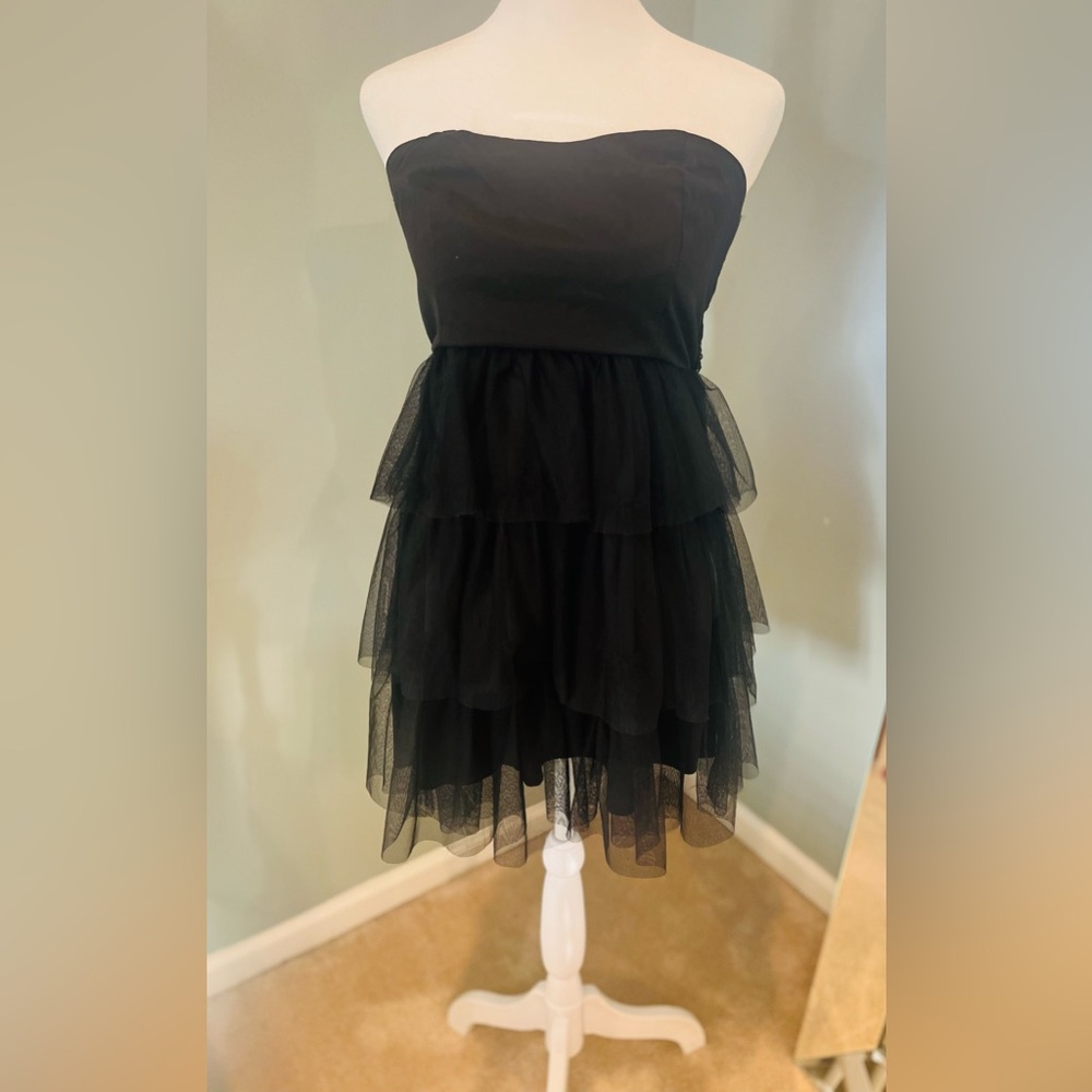 Kimchi Blue Strapless Sheer Tiered Dress